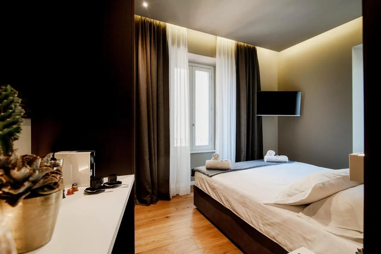 Pensjonat Ama 18 Rooms - The House Of Travelers- Como Włochy