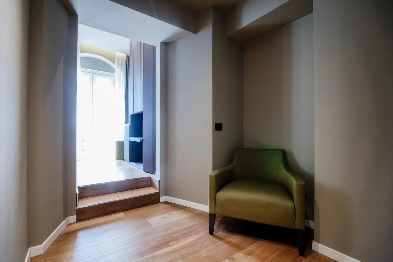 Ama 18 Rooms - The House Of Travelers- Como