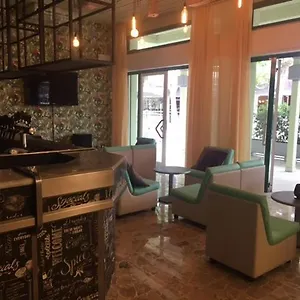 https://hotel-venezia-san-mauro-mare.emilia-romagnahotels.net
