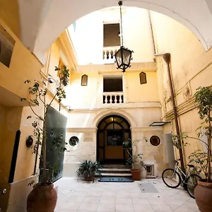 https://azzurretta-guest-house.lecce-hotels.com