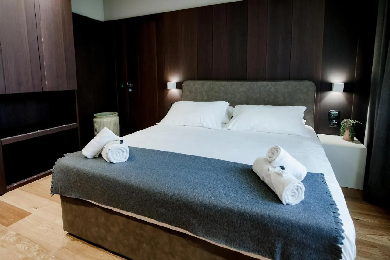 Ama 18 Rooms - The House Of Travelers- Côme