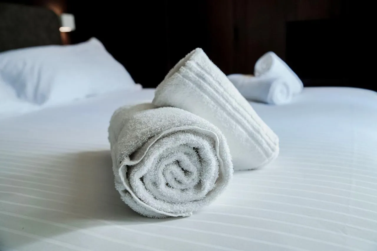 Ama 18 Rooms - The House Of Travelers- Como 0*,